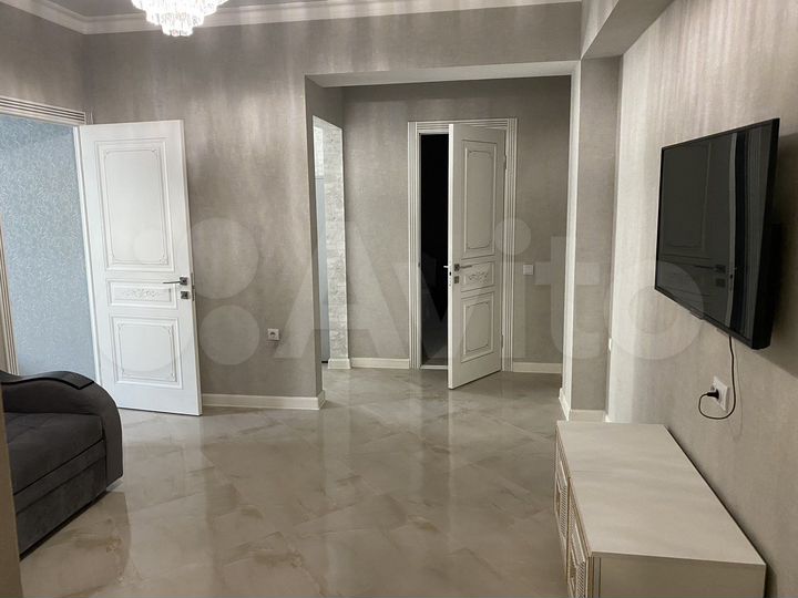 2-к. квартира, 57 м², 7/10 эт.