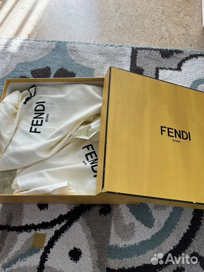 Ботинки fendi