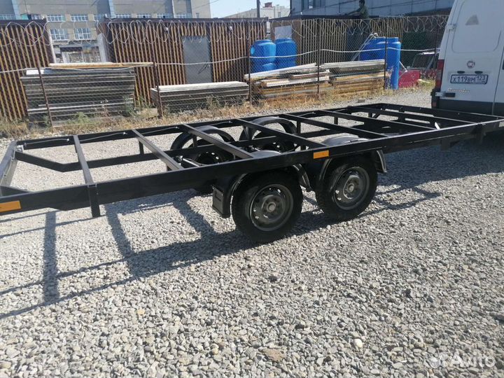 Пчелоприцеп