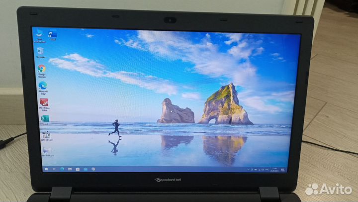 Acer 17.3 Intel Pentium 4ядра/8gb/256ssd