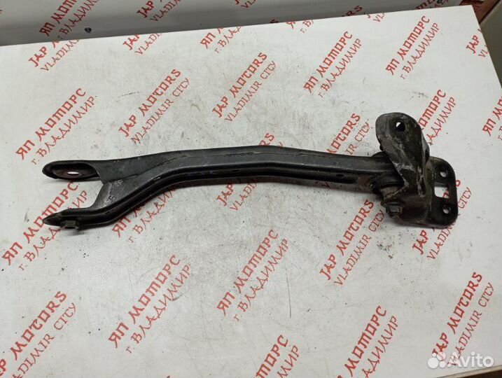 Рычаг подвески верхний задний Suzuki Grand Vitara