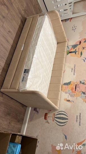 Подростковая мягкая кровать