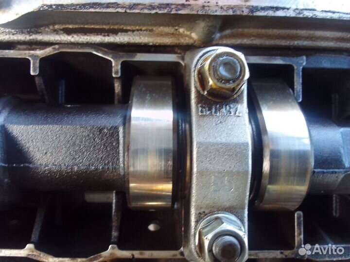 Крышка распредвала Bmw 5 E39 M52 B28