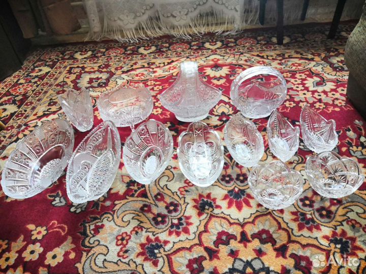 Хрустальные ладьи, салатницы