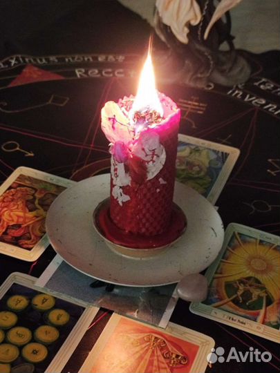 Отливка воском, выкатка яйцом, отжиг свечой, таро