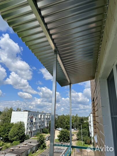 Крыша на балкон