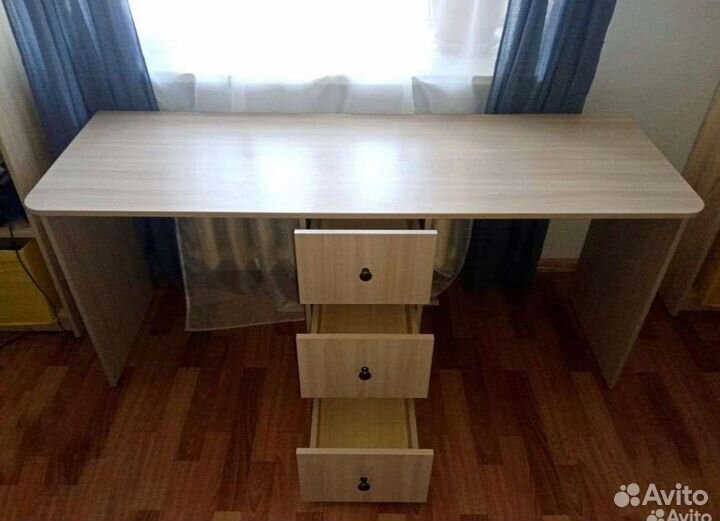Стол письменный 2-х местный 