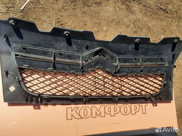 Решетка радиатора Citroen Jumper от 2006