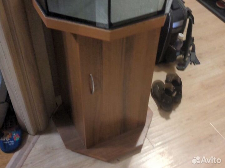 Аквариум с тумбой 80 литров