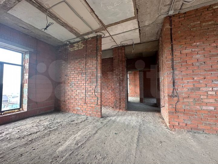 Дом 208,1 м² на участке 6 сот.