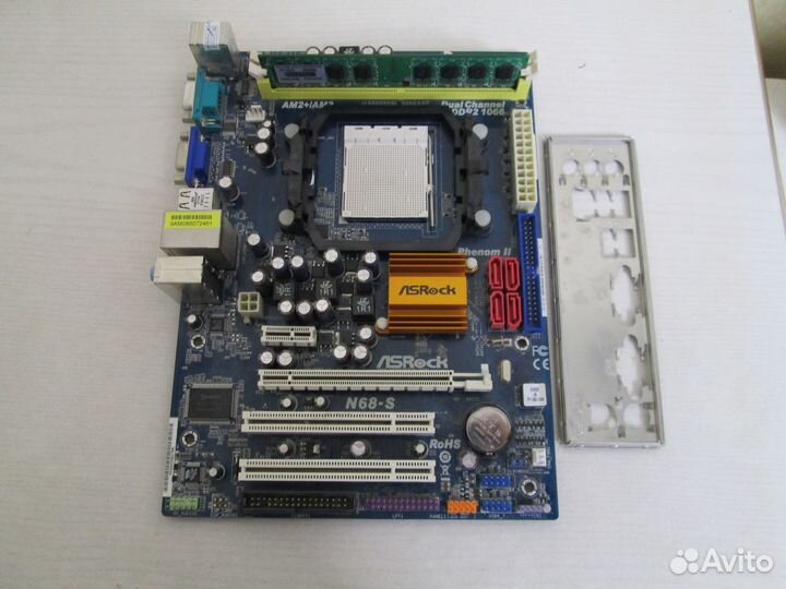 Материнская плата