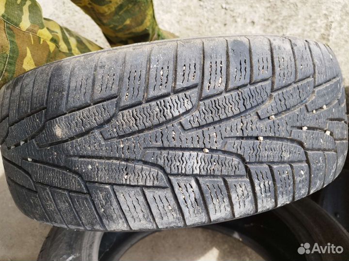 Kumho I'Zen KW31 205/55 R16