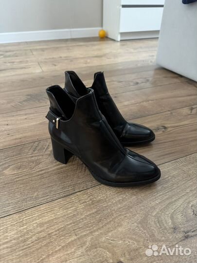 Zara ботильоны