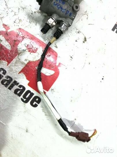 Главный тормозной цилиндр Infiniti Fx45 S50 VK45DE