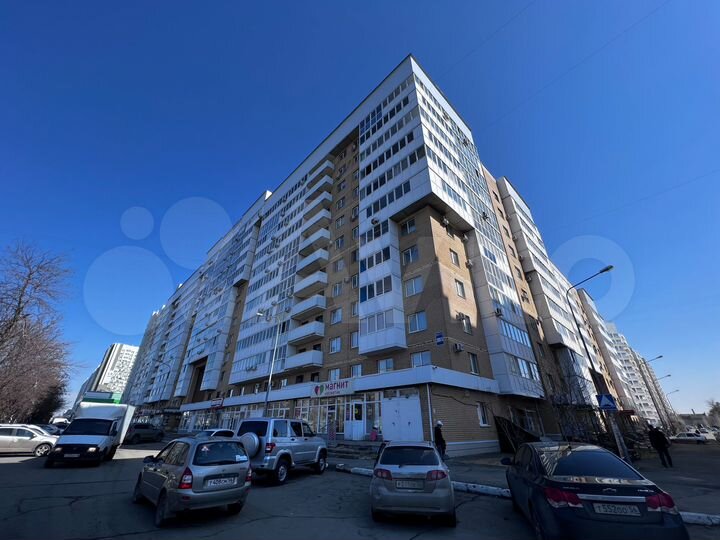 3-к. квартира, 81 м², 4/13 эт.