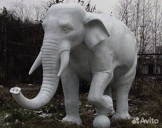 Скульптуры из стеклопластика