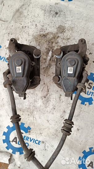 Mercedes ML.GLE W166 C292 Суппорт задний правый