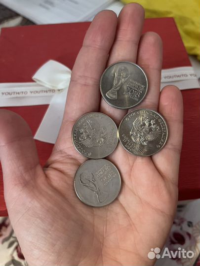 Монеты футбол 2018 FIFA