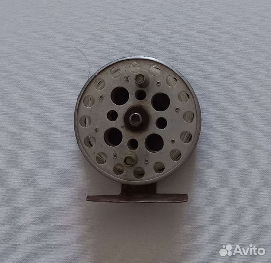 Катушка инерционная 100мм. 2