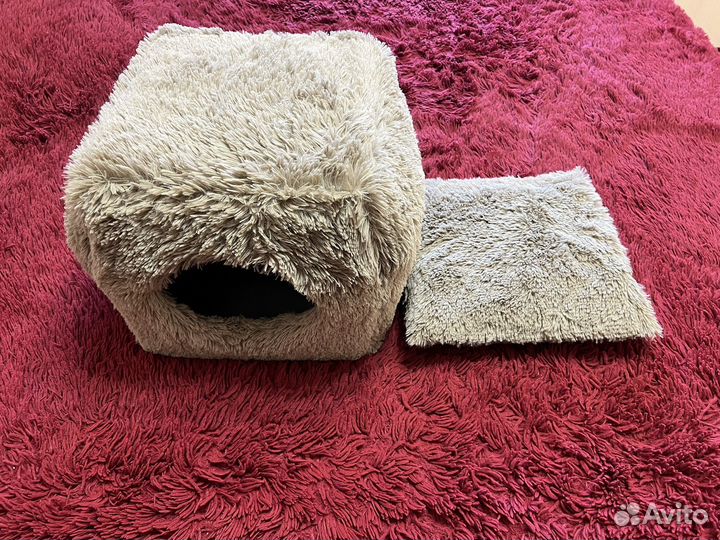 Лежанка-домик для кошки бу