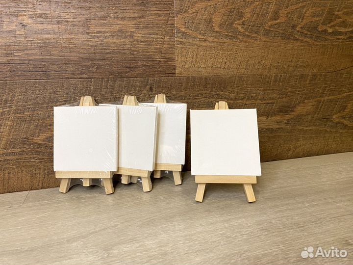 Мини холсты с мольбертами