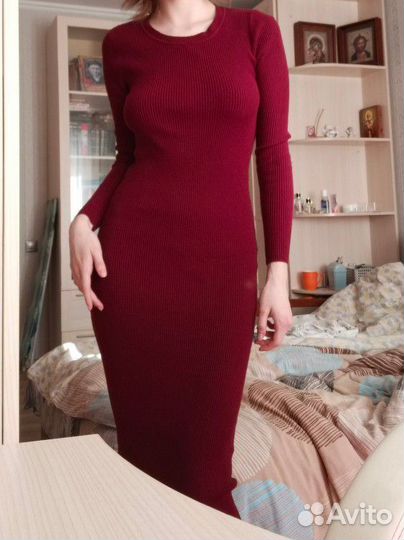 Платье бордовое S