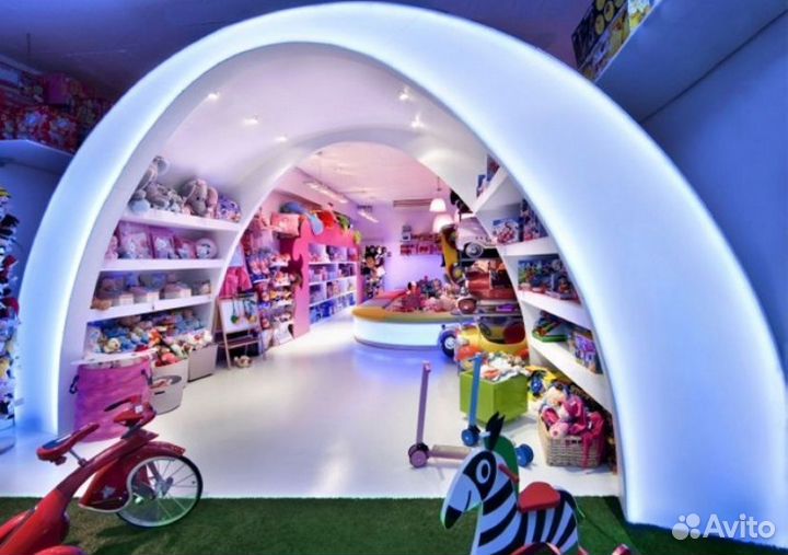 Подработка по выходным работник зала от 16 лет