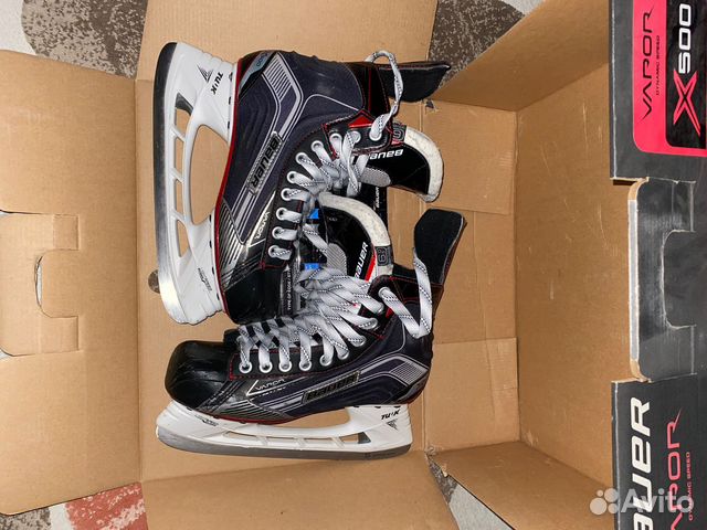 Коньки хоккейные