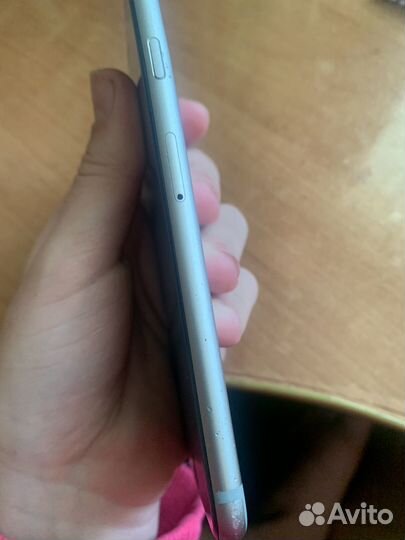 iPhone 6S, 64 ГБ