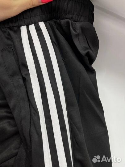 Спортивные брюки Adidas