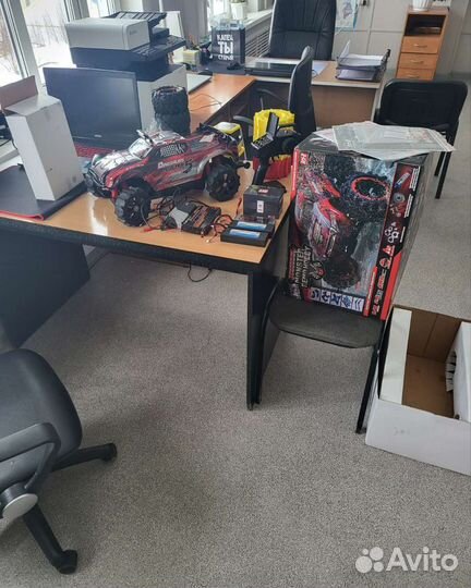 Радиоуправляемый монстр Remo Hobby Dinosaurs 1/8