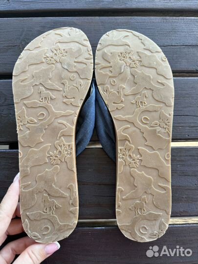 Шлепанцы женские