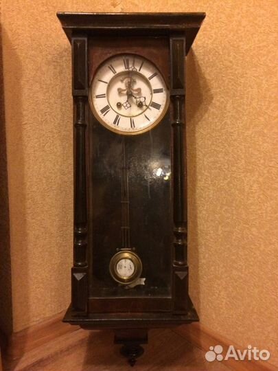 Антикварные настенные часы 1856 год