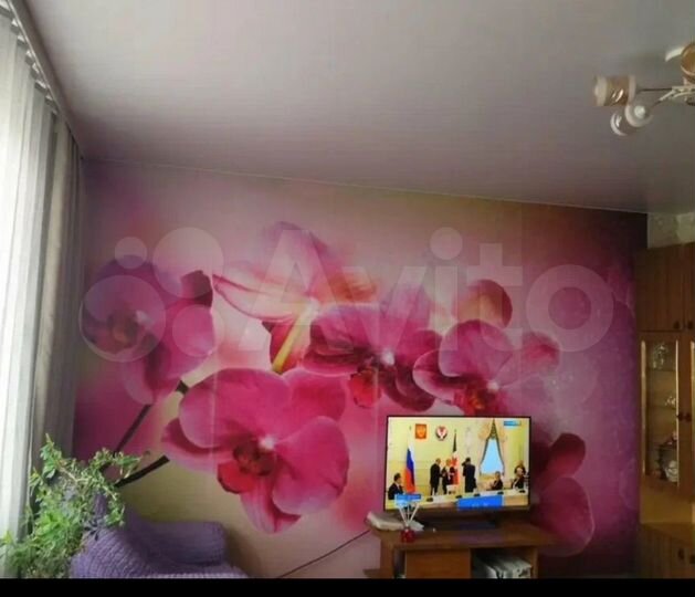 4-к. квартира, 90 м², 8/10 эт.