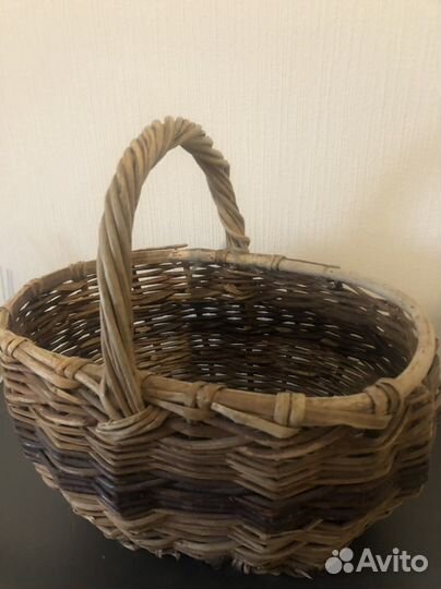 Корзина плетеная