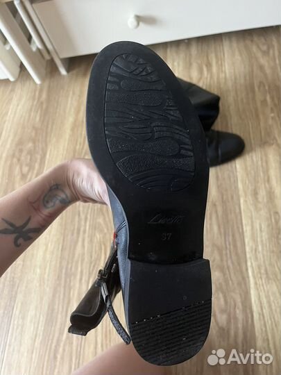 Платье,обувь,рубашка,сапоги женские