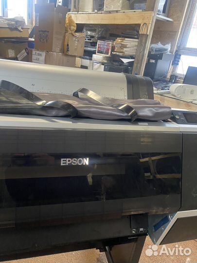 Плотер epson Stylus Pro 7700