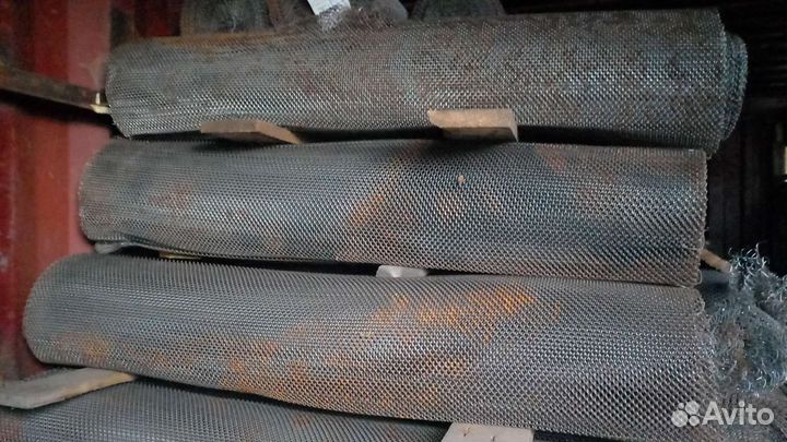 Сетка плетенная проволочная. Делительная головка