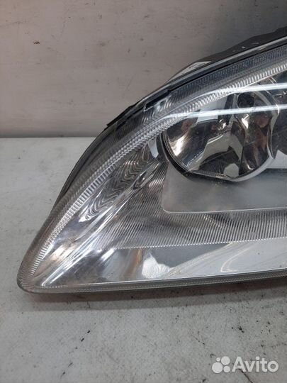 Фара передняя левая Ford Focus хэтчбэк 5 дв. 1.6