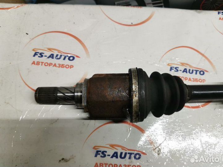 Привод передний правый Nissan Note 1.4 CR14DE 2005