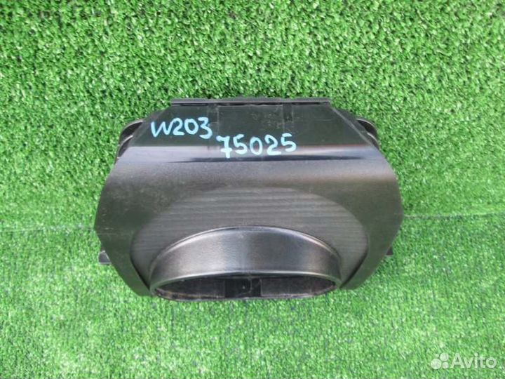 Кожух рулевой колонки Mercedes-Benz C230 W203