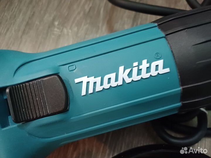 Ушм болгарка Makita 125. Новая. Оригинал