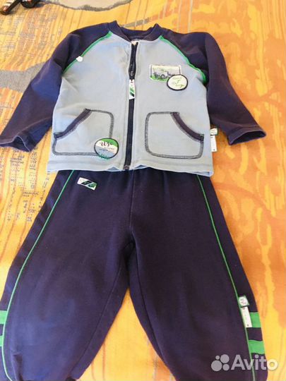 Спортивный костюм 104 р