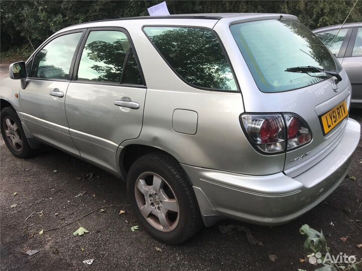 Разбор на запчасти Lexus RX