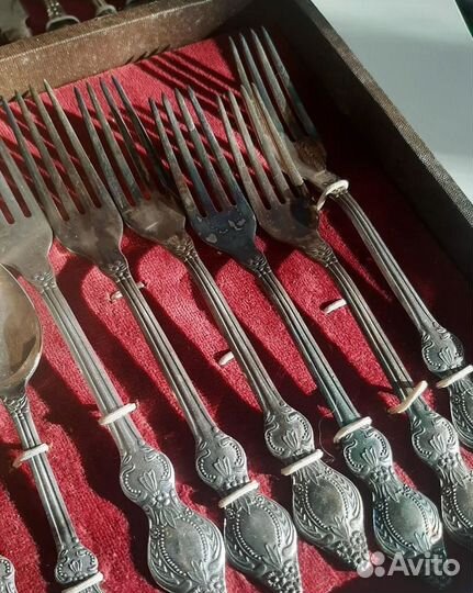 Набор столовых приборов Троянда СССР (мельхиор)