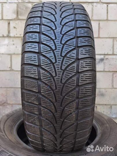 Bridgestone Blizzak LM-32 215/60 R16 99H