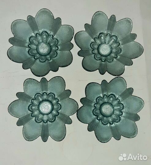 Блюдо из цветного стекла