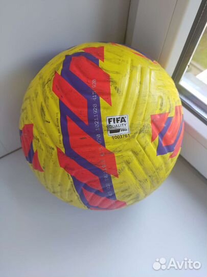 Футбольный мяч nike 5