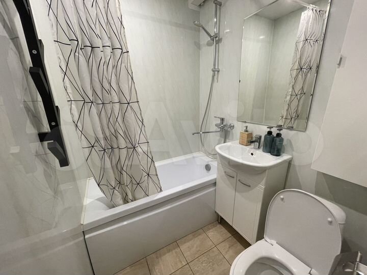 2-к. квартира, 50 м², 1/5 эт.