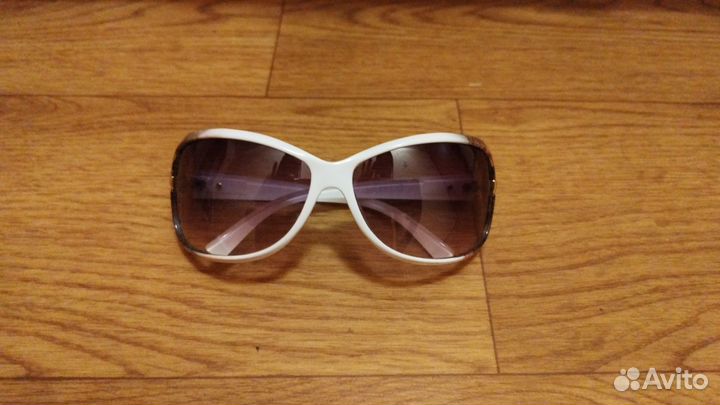 Солнцезащитные очки женские